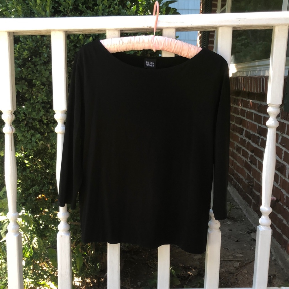 Eileen Fisher Silk 3/4 sleeve top.